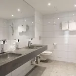 斯堪哈马尔酒店 哈马尔