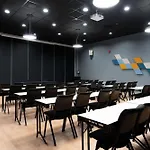 斯堪哈马尔酒店 哈马尔